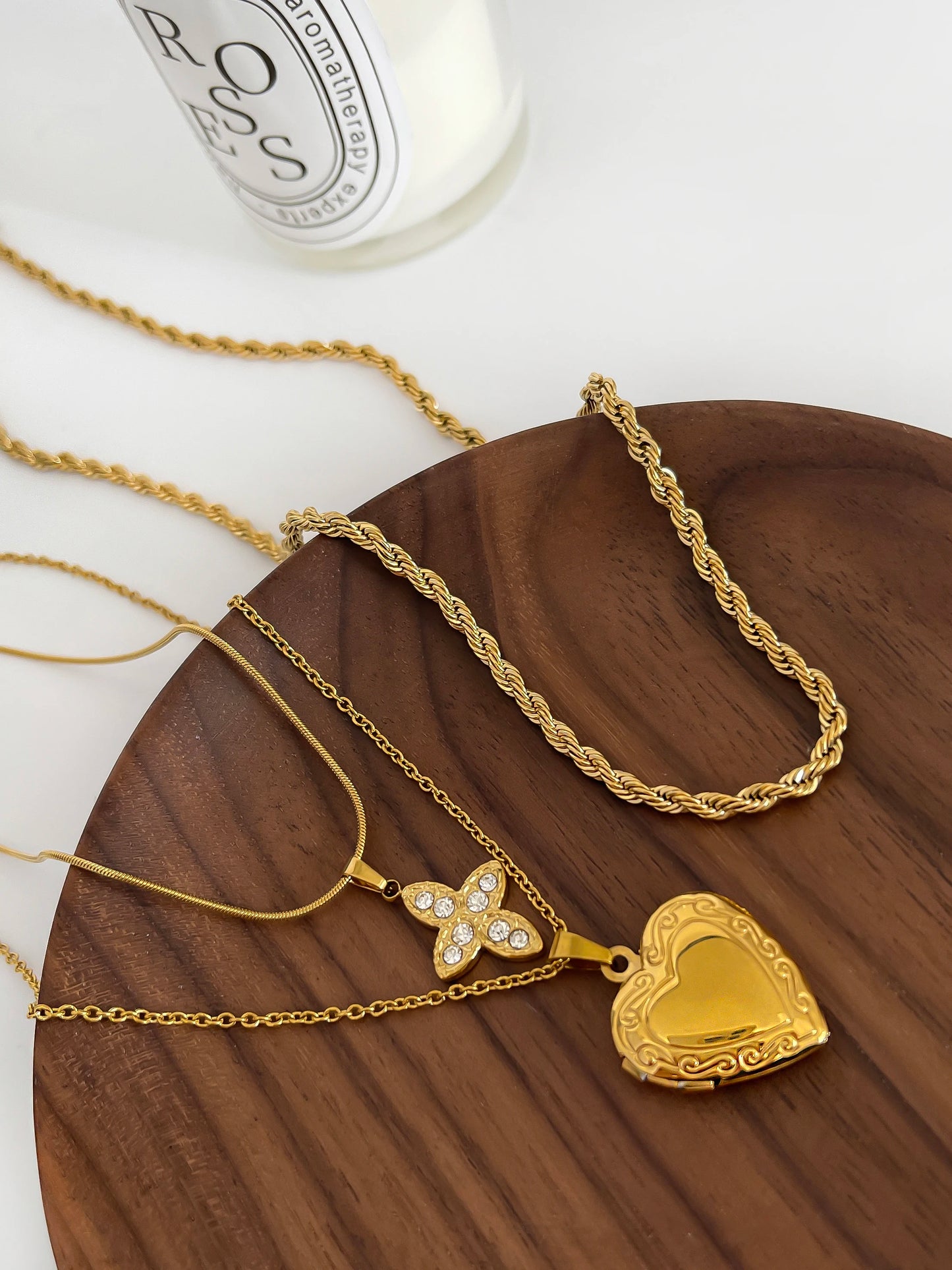 Trendy Solid Gold Color Rhinestone Cross Heart Pendant Necklace Fried Dough Twists Chain Stainless Steel Women Jewelry