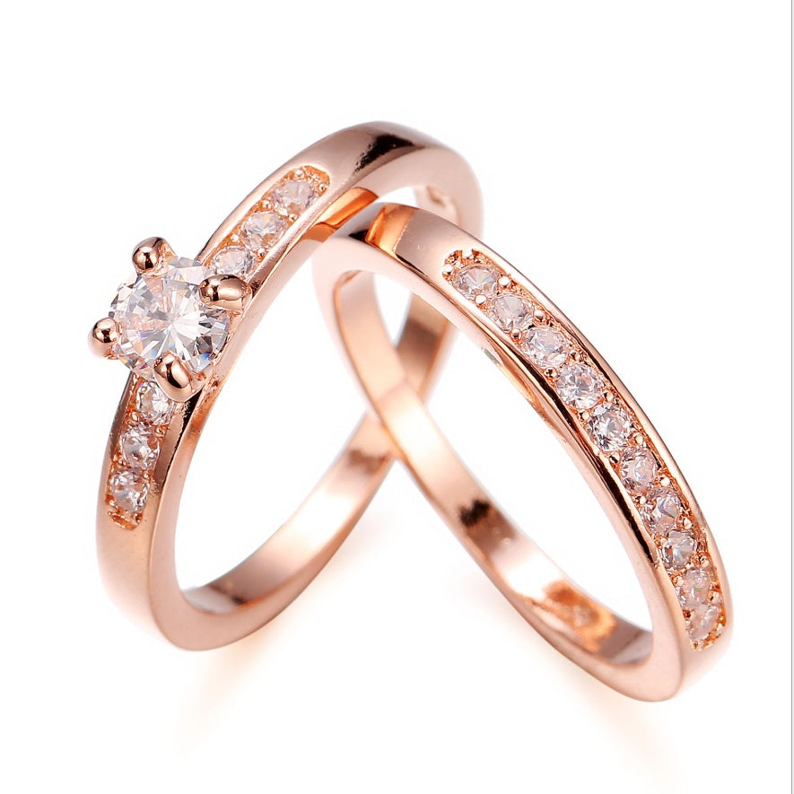 Anillo de oro rosa con diamantes