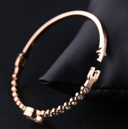 Pulsera de dijes simples para mujer, color oro rosa con circonitas cúbicas AAA, pulseras de cristal talladas, joyería de moda