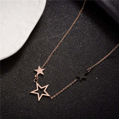 Collar de estrella de cinco puntas en oro rosa