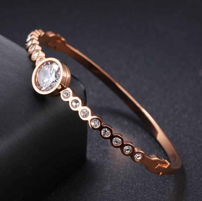 Pulsera de dijes simples para mujer, color oro rosa con circonitas cúbicas AAA, pulseras de cristal talladas, joyería de moda